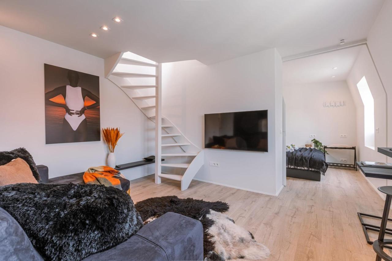 Duplex-Apartment With Terrace On Top Location In Gent Buitenkant foto